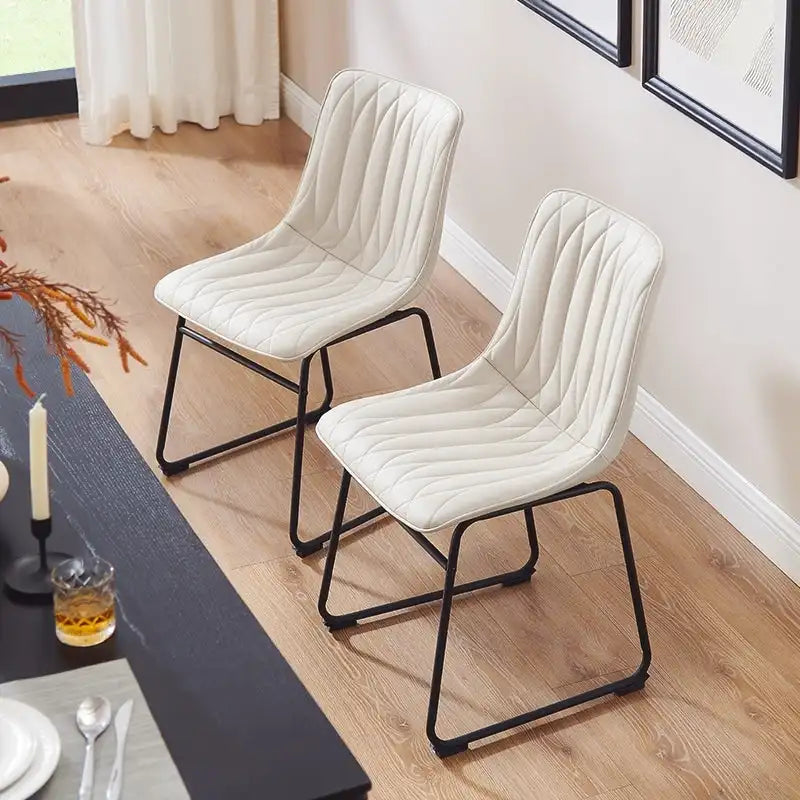 Chaise de salle à manger en similicuir